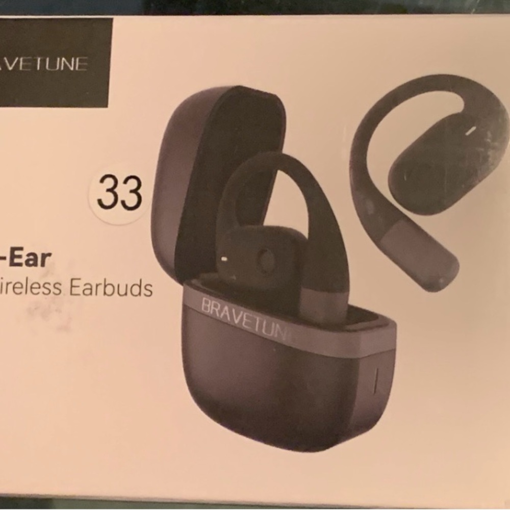 Black Wireless Earbuds